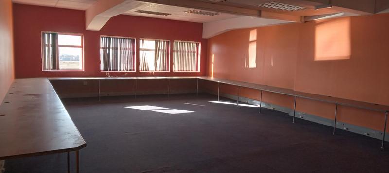 To Let commercial Property for Rent in East London Central Eastern Cape